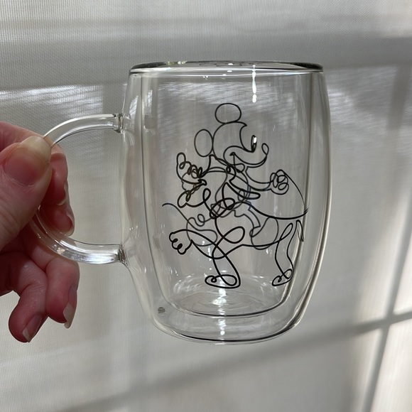 Joyjolt double walled glass Disney cups - Picture 1 of 5
